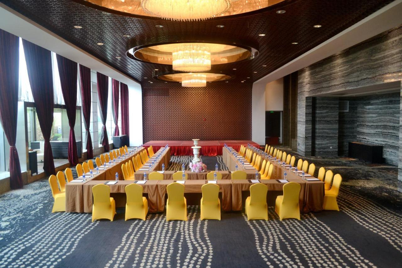 Holiday Inn Shanghai Songjiang By Ihg - Miaoqian Street エクステリア 写真