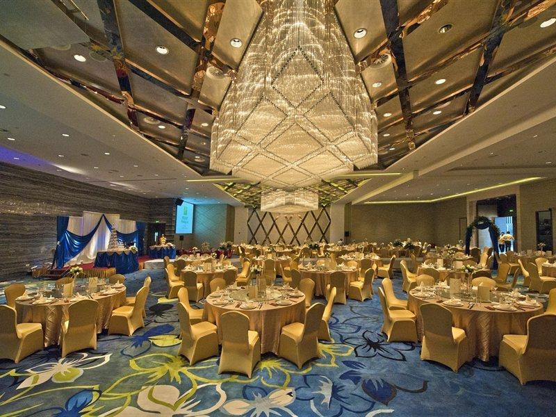 Holiday Inn Shanghai Songjiang By Ihg - Miaoqian Street レストラン 写真